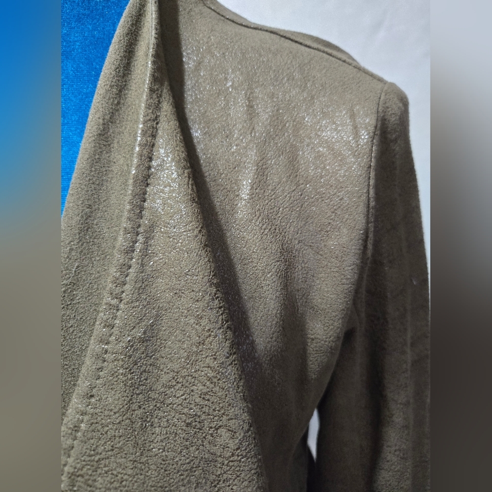 Charlotte Russe Olive Draped Blazer - Picture 3 of 6